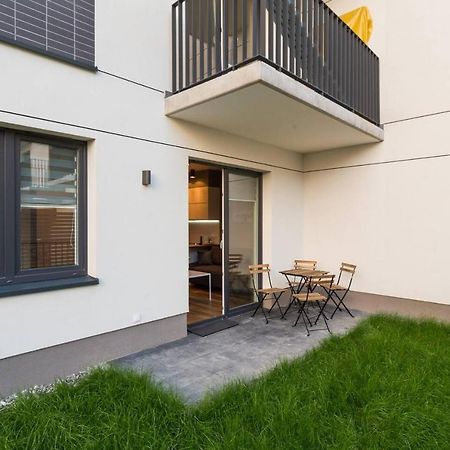 Cozy Apartment With Garden Prestigious Location Kraków Zewnętrze zdjęcie